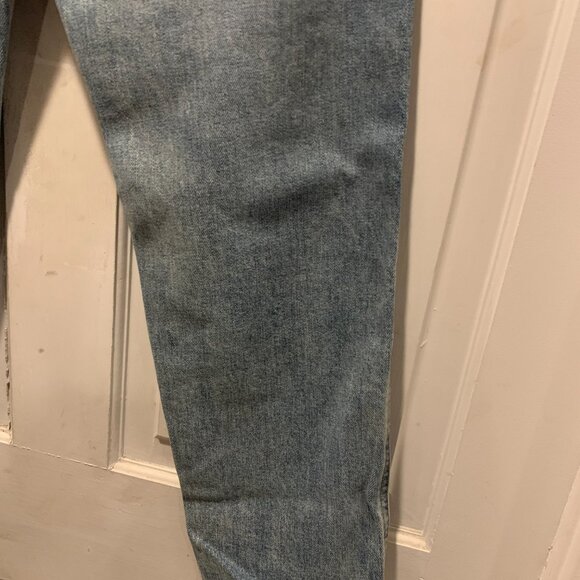 7 For All Mankind~ NWT!!~ HW Cropped - Picture 13 of 15
